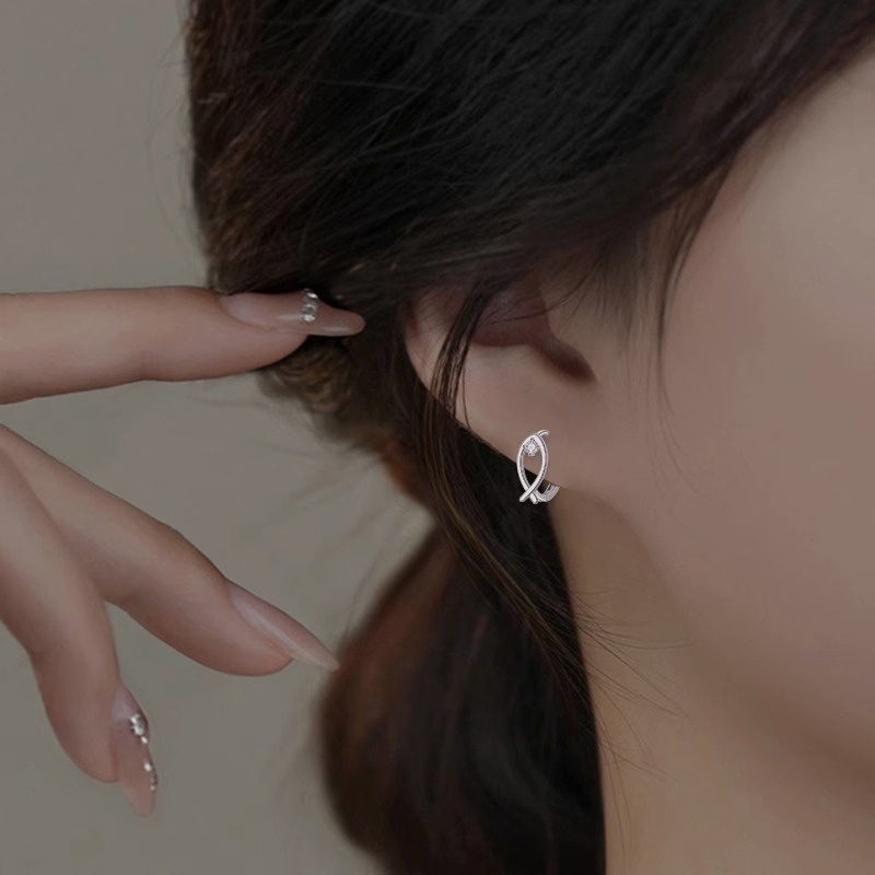 We flower Bông Tai Mạ Bạc 925 Hình Mèo / Cá Đính Đá Thời Trang Hàn Quốc Cho Nữ