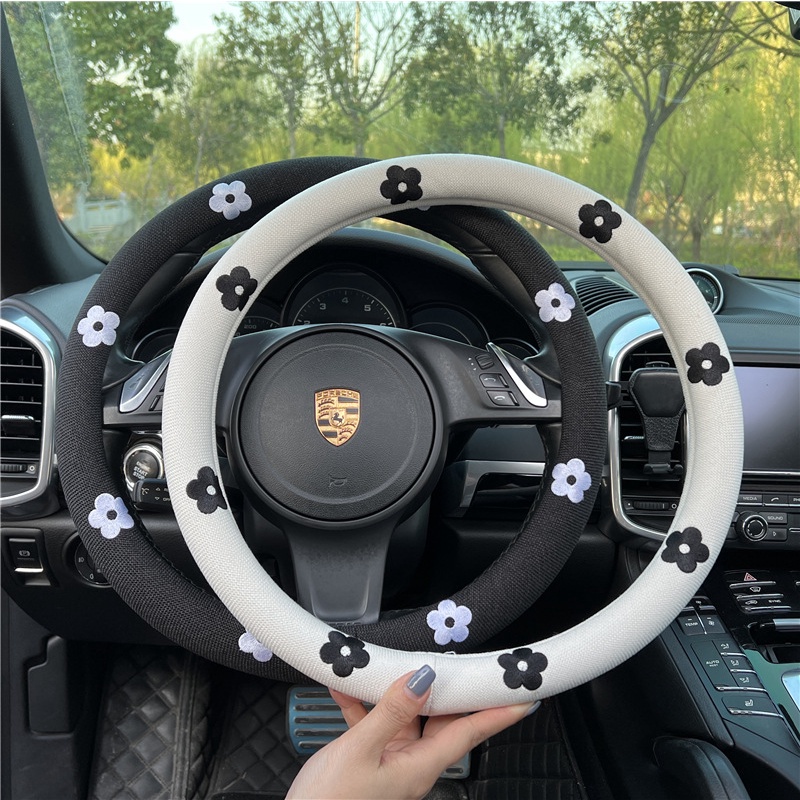 New Style Little Daisy Car Steering Wheel Cover Cotton and Linen Breathable Non-Slip Car Handle Cove