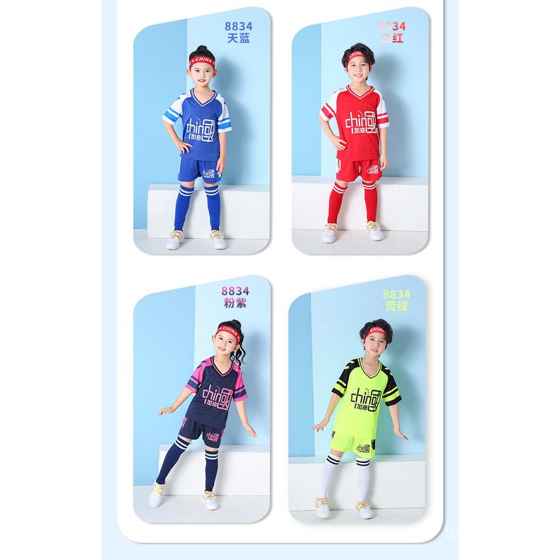 Bộ Quần Áo Thể Thao Bóng Đá Ngắn Tay Thời Trang Thu Đông Dành Cho Trẻ