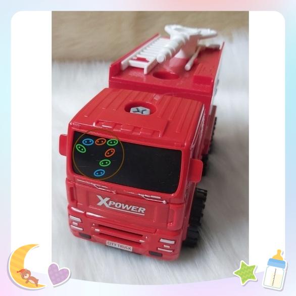 Đồ chơi xe Cứu hỏa chạy trớn+ốc vít