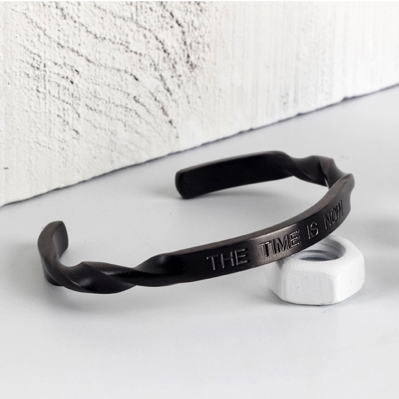 Vòng Tay Hở Màu Đen Khắc Chữ mobius Thời Trang Cho Cặp Đôi