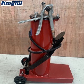 Bơm mỡ đạp chân KingTul 6 lít