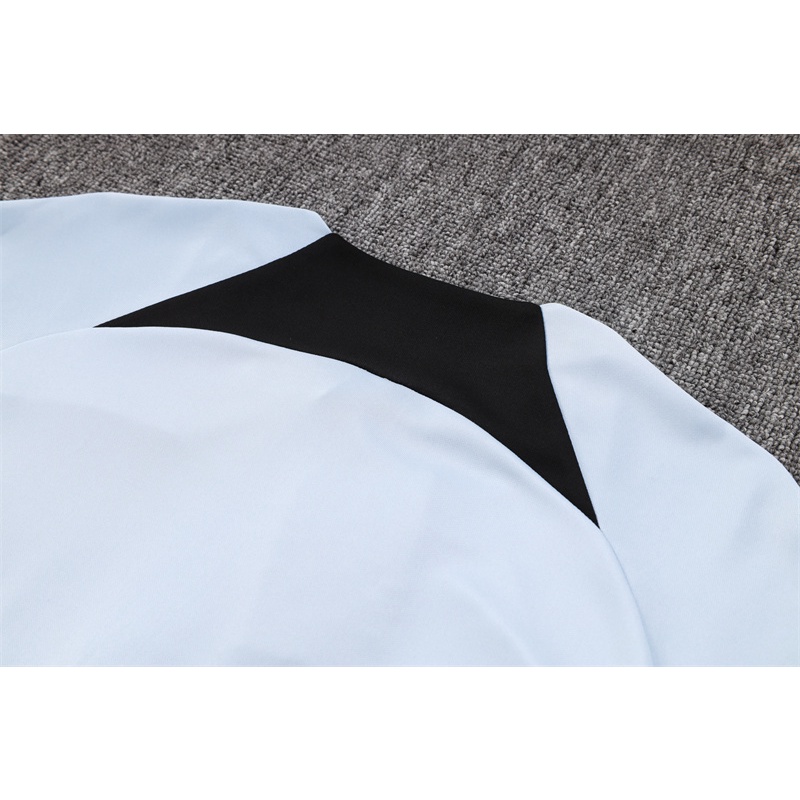 Áo Bóng Đá Thể Thao Tay Dài Có Khóa Kéo size Lớn s-Xl 01 24 inter milan Cho Nam