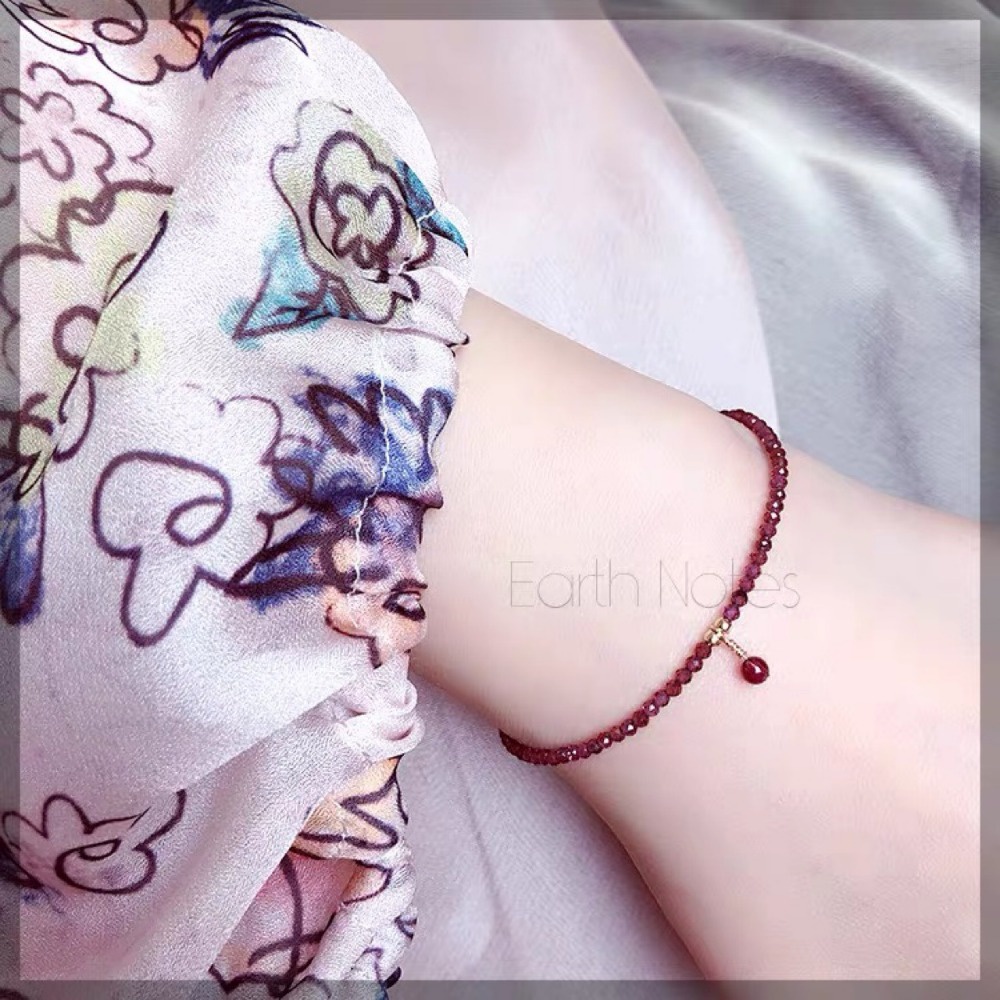 Vòng Đeo Tay May Mắn Bằng Đá Pha Lê Tự Nhiên