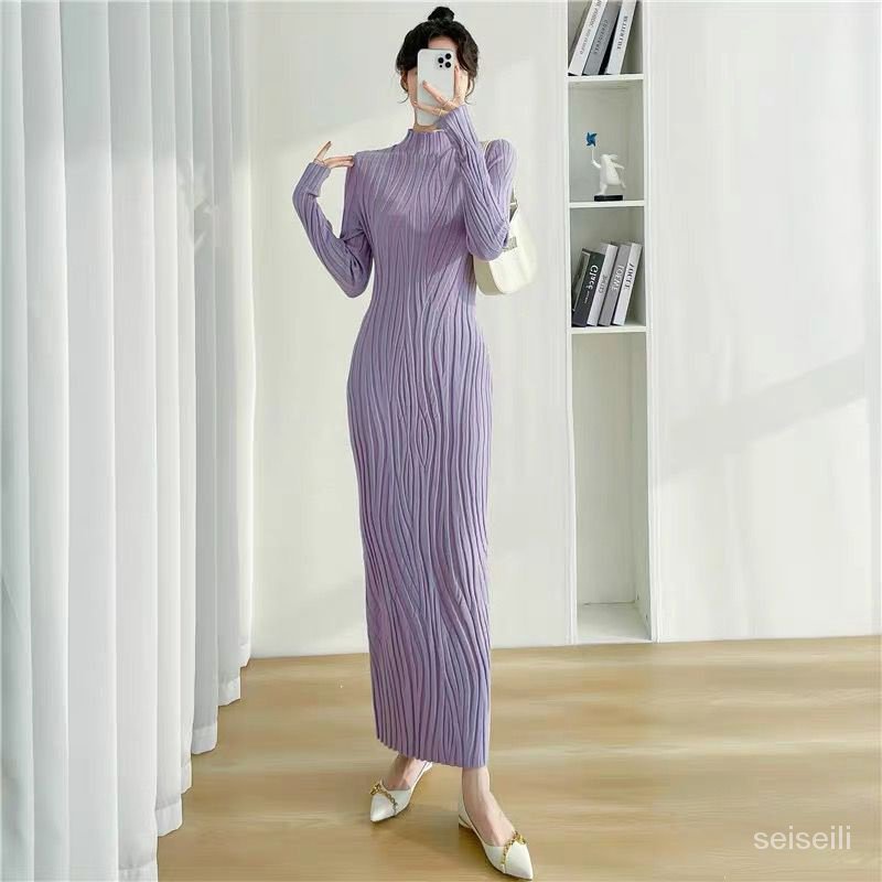 Long knitted dress women's Fall/Winter tight hip bottoming shirt half-height collar knitted sweater knee-length dress