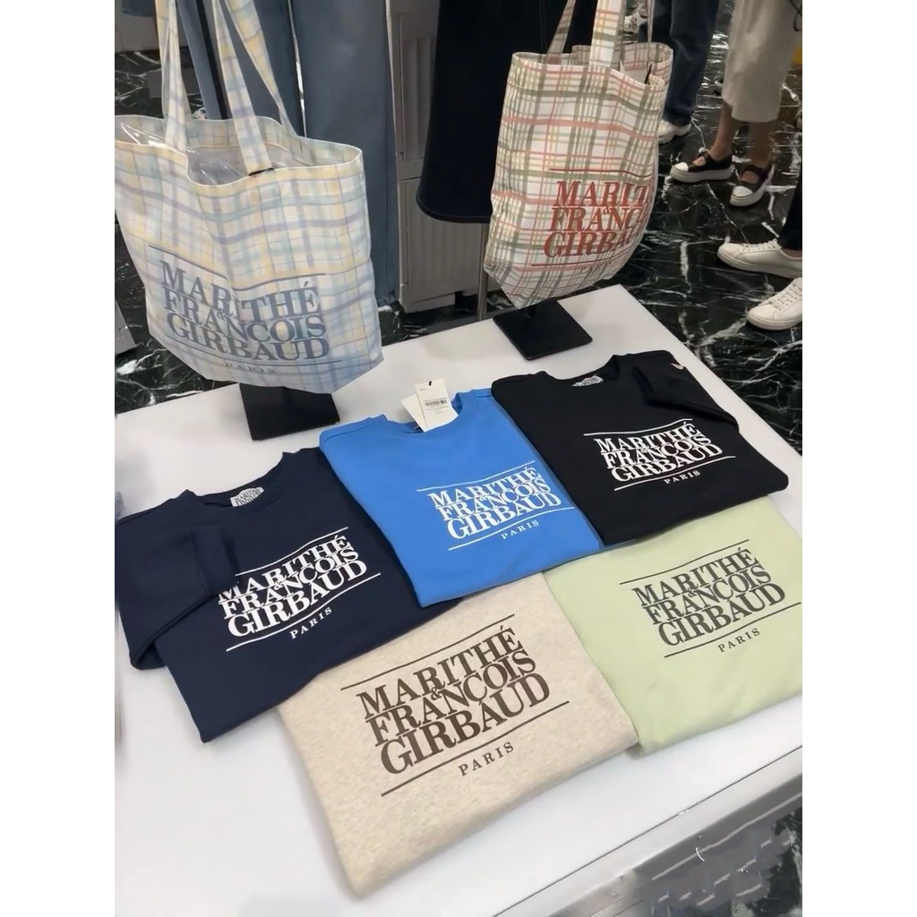 LICC super hot marithe ins letter printing autumn new casual all-match simple couple top loose sweater