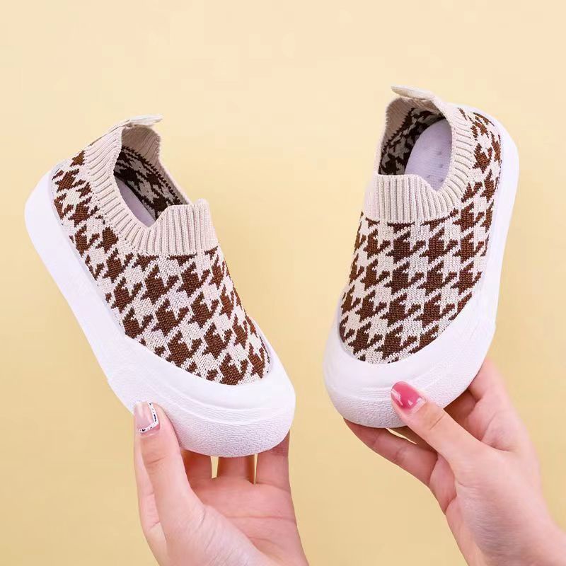Giày Thể Tho Siêu Nhẹ In Họa Tiết Hoạt Hình Dễ Thương Cho