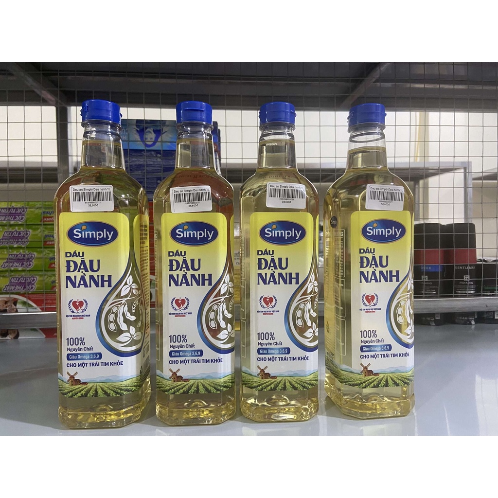 Đèn Pin Led và Dầu ăn dã ngoại 1L