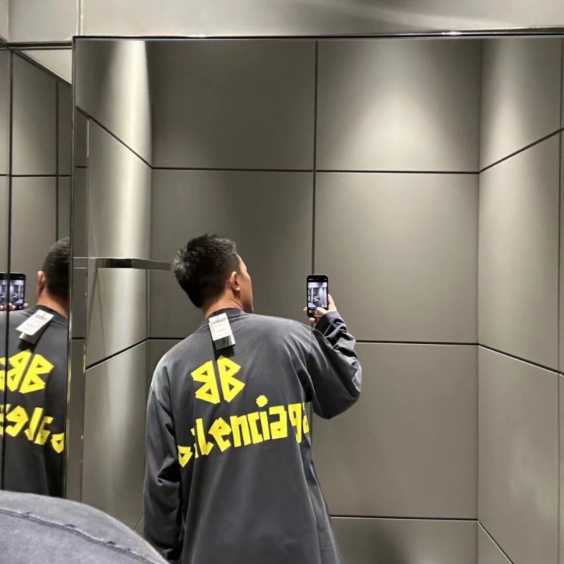 Áo Thun Tay Dài Cổ Tròn in logo Băng Keo Cổ Điển Thoải Mái Thời Trang Hiệu Balenciaga-paris Đẹp Trên Cơ Thể unisex!