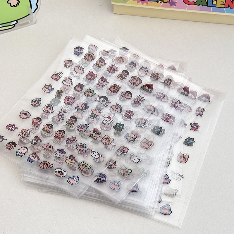 Miếng Dán pvc mini Trong Suốt Họa Tiết Hoạt Hình Cậu Bé Bút Chì shin-chan Trang Trí