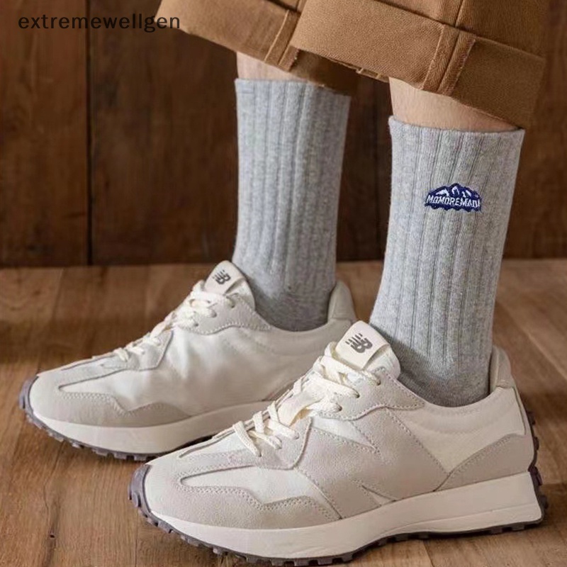 Vớ Thể Thao Dày Thấm Hút Mồ Hôi Thoáng Khí Màu Trơn Mùa Thu Và Mùa Đông Hàng Mới Dành Cho Nam Và Nữ