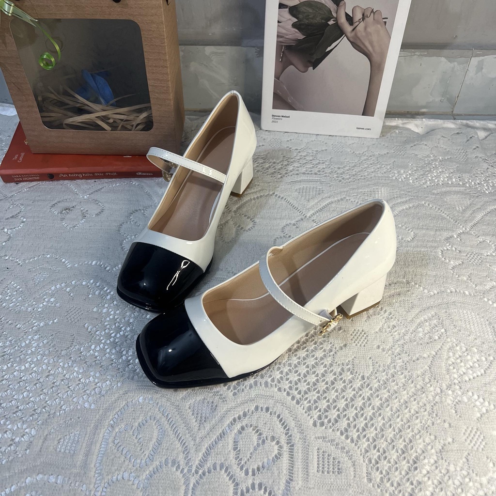 Giày tiểu thư bít mũi vuông bigsize quai cài bông cao 5 cm size 40-44