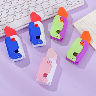 Gôm Tẩy Hình Củ Cải Dễ Thương
