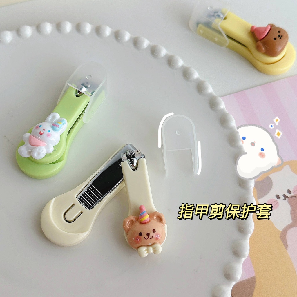 Bấm Móng Tay Đính Hình Ngộ Nghĩnh
