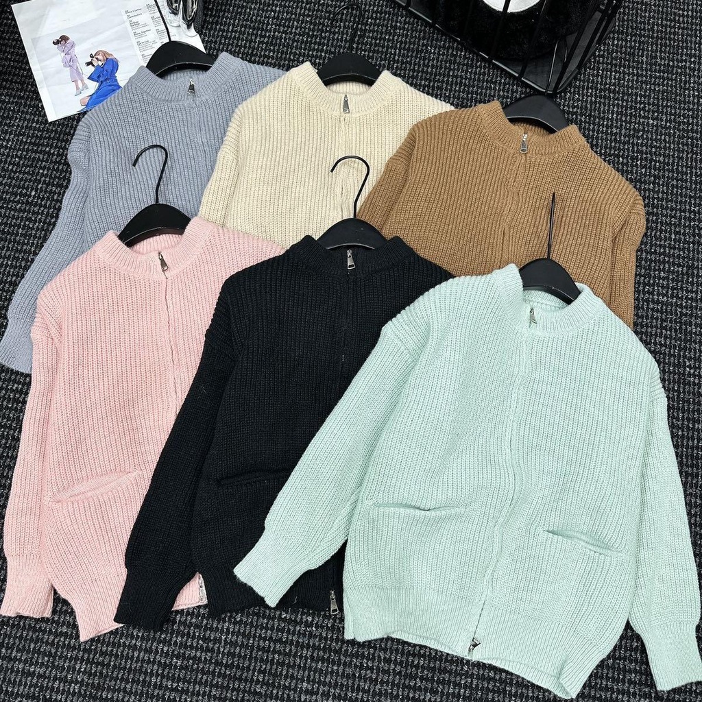 Áo khoác len trơn kéo khoá xẻ 2 chiều chất len dệt kim dày Vivienne