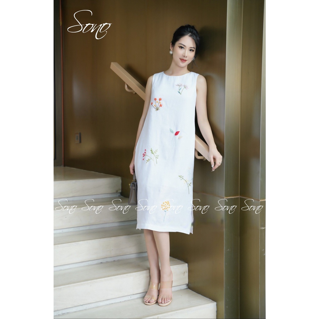 SONO - Đầm linen navy thêu toàn thân