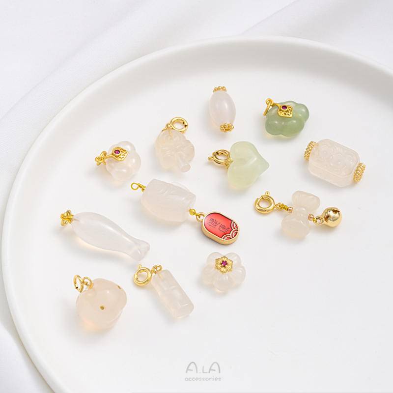 Mặt Dây Chuyền Mã Não Trắng Tự Nhiên Hình Cá koi Thỏ Dễ Thương