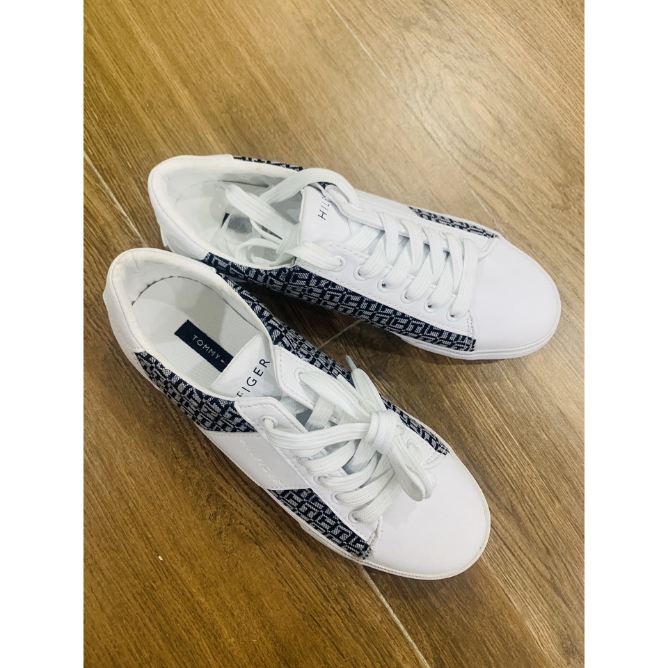 Giày sneaker T0MMY chính hãng thanh lý tồn 31030.00