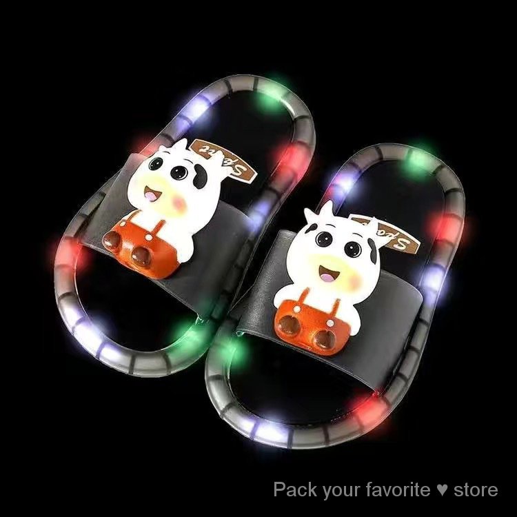 Dép Sandal Dạ Quang In Họa Tiết Hoạt Hình Dễ Thương Thời Trang Mùa Hè Cho Mẹ Và Bé f1kt