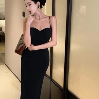 Đầm Hai Dây Ôm Dáng Xẻ Tà Quyến Rũ Dành Cho Nữ