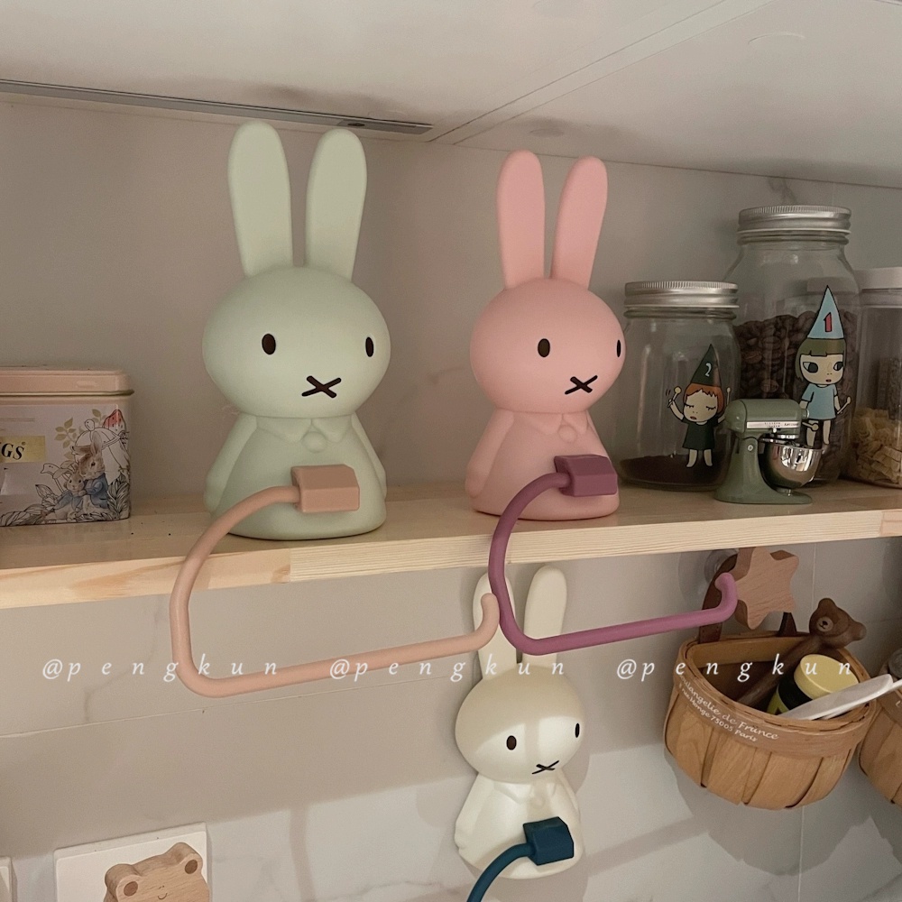 Dễ Thương Móc Treo Cuộn Khăn Giấy Vệ Sinh Hình Thỏ Màu Tương Phản Sáng Tạo Không Cần Khoan Lỗ Cho Nhà Bếp Nhà Tắm