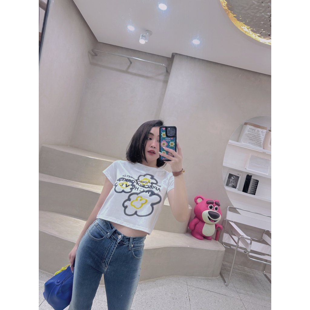 Áo crop y2k baby.tee bông hoa
