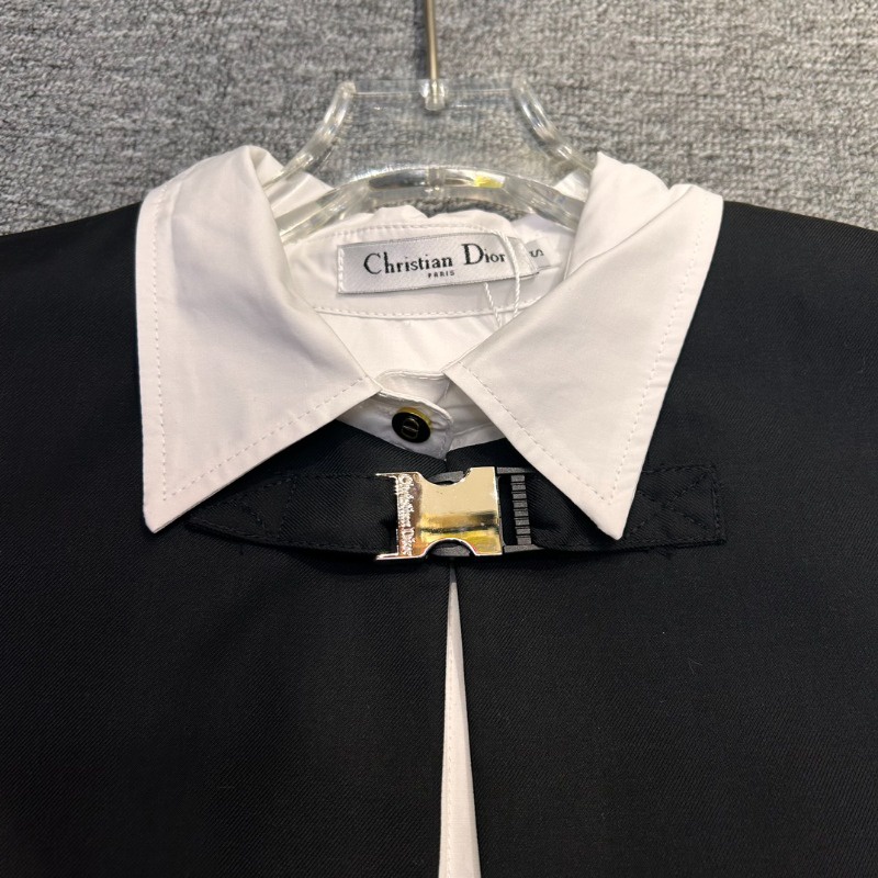 23ss Mùa Thu Sớm Mùa Thu Áo vest Nhỏ Có Nút Mới ➕Váy Sơ Mi Phiên Bản Của Váy Sơ Mi