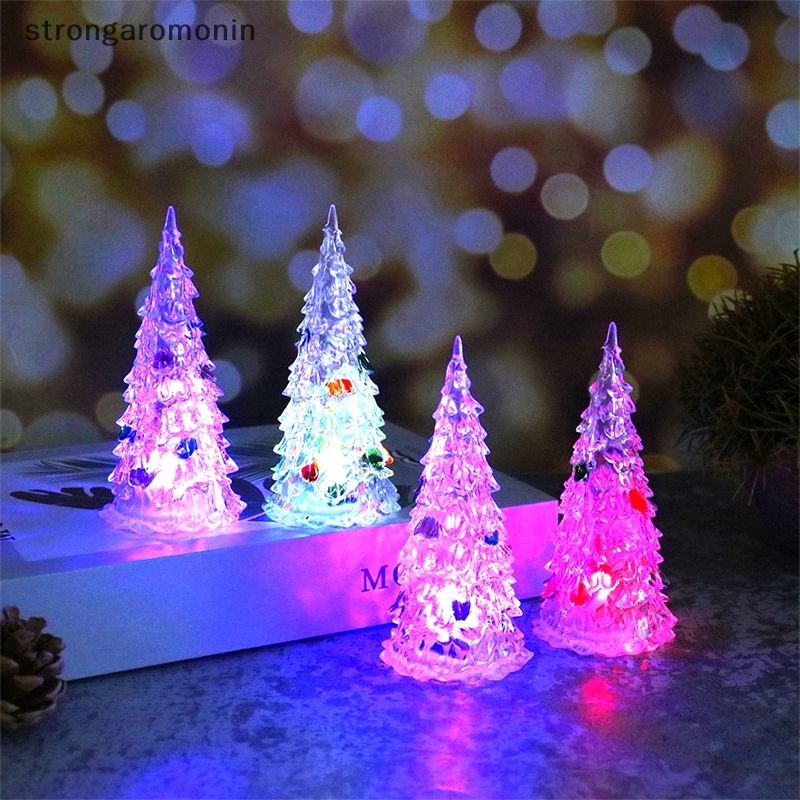 Cây Thông Giáng Sinh mini Có Đèn led Nhiều Màu Trang Trí Nhà Búp Bê