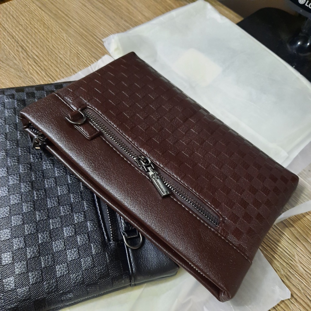 Ví cầm tay nam da cao cấp dạng hộp bảng lớn caro Mờ Màu Trơn KR11