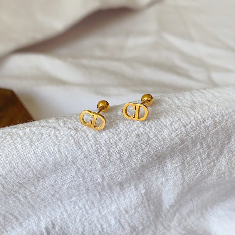 Khuyên Tai Xoắn Ốc Bằng Thép Titan Không Phai Màu Hình Cỏ Bốn Lá Đơn Giản Thời Trang