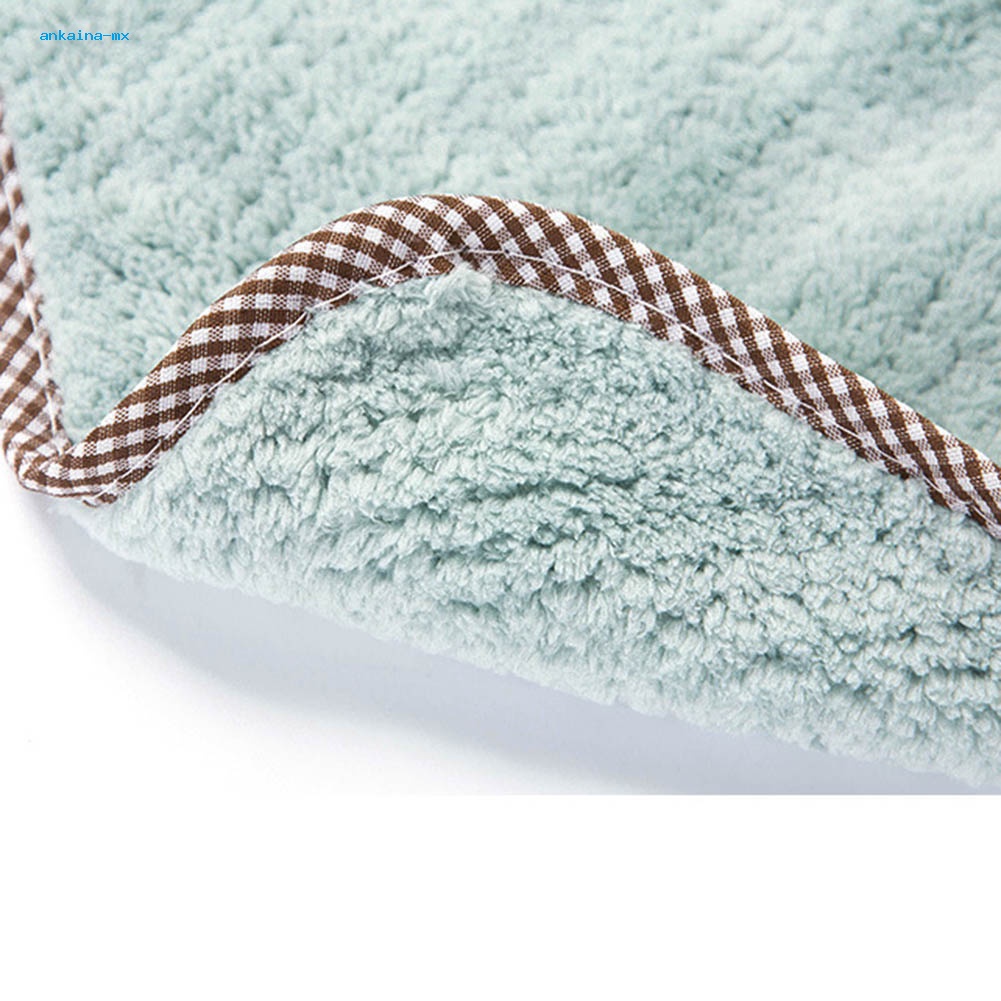 Khăn Lau Tay Treo Tường Tiện Lợi