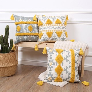 Gối ôm vỏ gối sofa in họa tiết hình học màu vàng phong cách bohemian