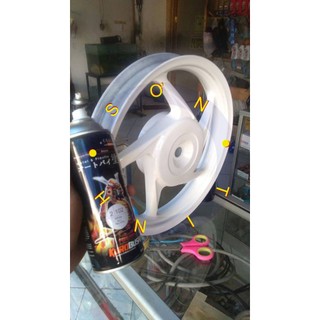 2/102 chai sơn xịt xe máy samurai màu trắng 102