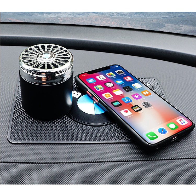 Thảm Chống Trượt Để Tablo Xe Ô Tô Đa Năng Full Logo Các Hãng