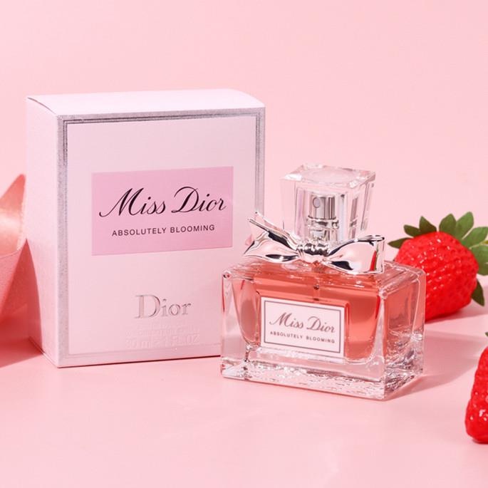 👉 Nước hoa nữ MISS DIOR ABSOLUTELY BLOOMING dung tích 10ml