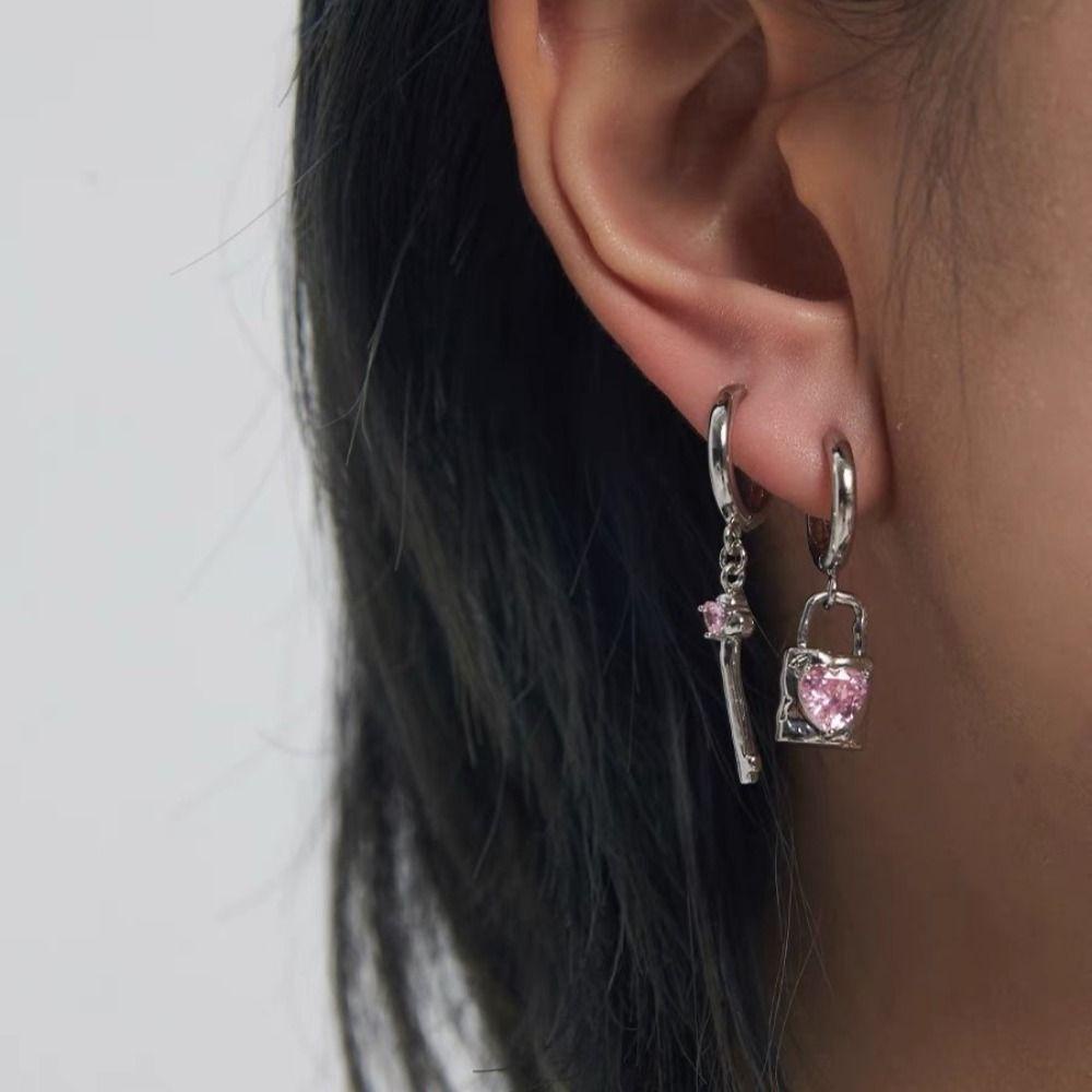 Bliss Khuyên Tai Bạc Xỏ Lỗ Hình Chìa Khóa / Chìa Khóa Phong Cách vintage Lãng Mạn