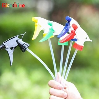 Đầu Vòi Xịt Nước Bằng Nhựa Gắn Bình Tưới Cây Sân Vườn Tiện Dụng