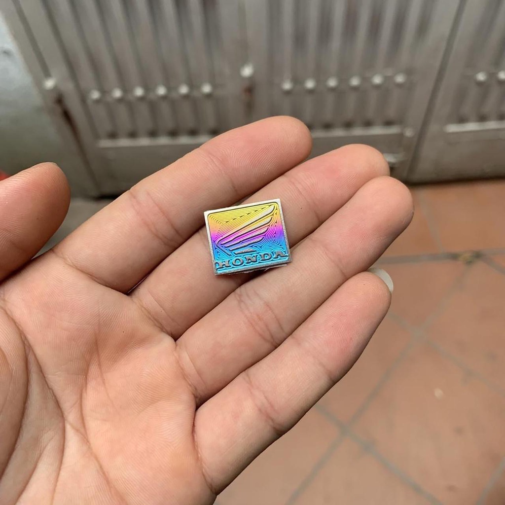 LOGO TITAN GR5 chữ HONDA, chữ WAVE