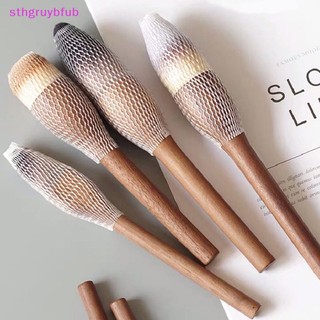 1 Cọ Trang Điểm Cán Gỗ Óc Chó Cao Cấp