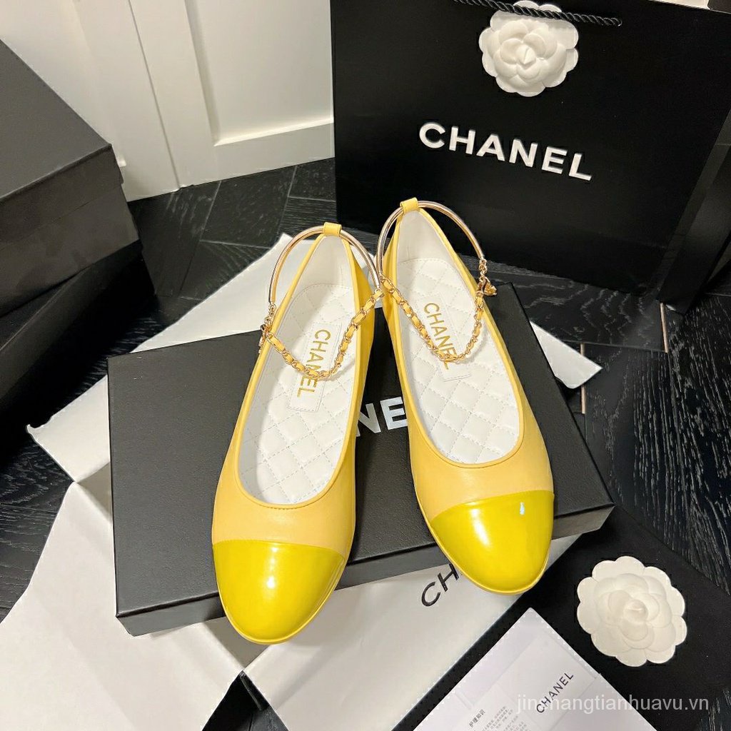 Giày Búp Bê Da Đế Bằng Mũi Tròn Phối Dây Xích Thời Trang 23 Dành Cho Nữ