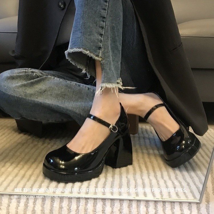 Giày Cao Gót Mũi Tròn Phối Khóa Cài Thời Trang