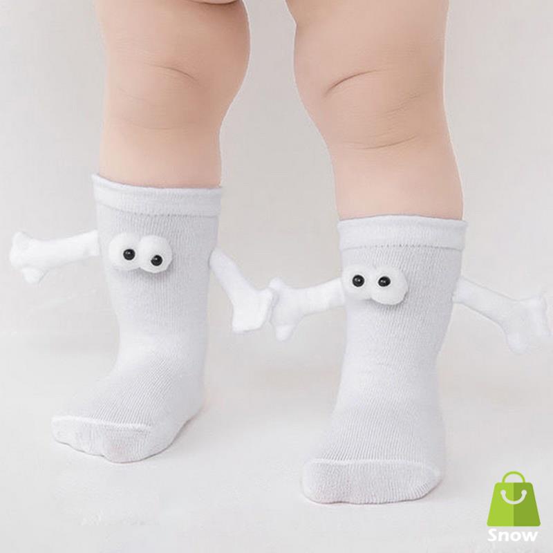Vớ Nam Châm Hình Đôi Mắt To Dễ Thương Cho Bé