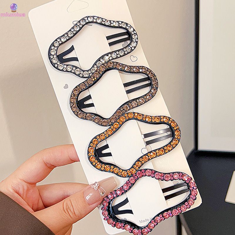 Miumiua🔮Kẹp Tóc Hình Đám Mây Rỗng Đính Đá Thời Trang 2023 Cho Nữ