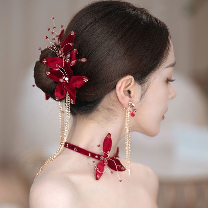 Trâm Cài Tóc Cô Dâu Đính Tua Rua Phong Cách Trung Hoa