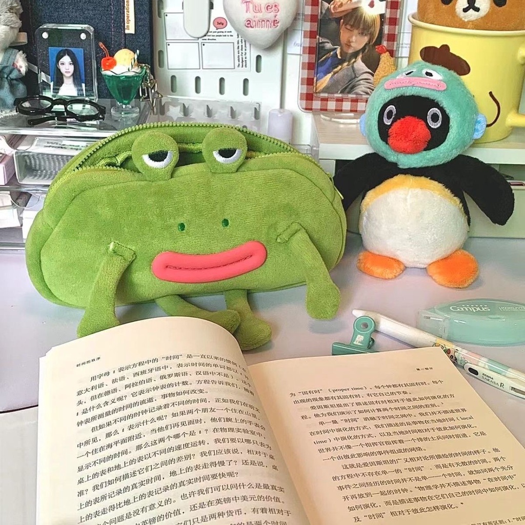 Túi Đựng Bút Hình Chú Ếch Miệng To Nhồi Bông Dễ Thương