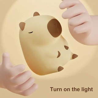 Capybara Night Light, Capybara Shape Soft Light Guinea Pig Night Light, Creative Touch Control USB Rechargeable Silicone Table Decoration Lamp Living Room