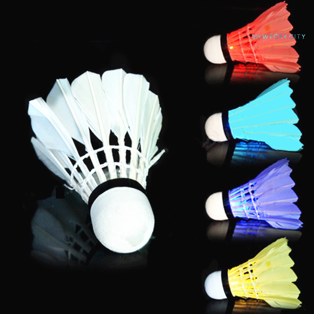 Ny Quả Cầu Lông Ngỗng Có Đèn led Phát Sáng