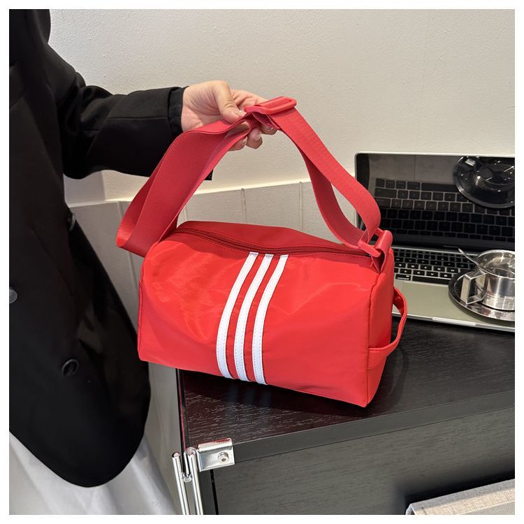 Túi Đeo Chéo Thể Thao Thời Trang Dành Cho Nữ