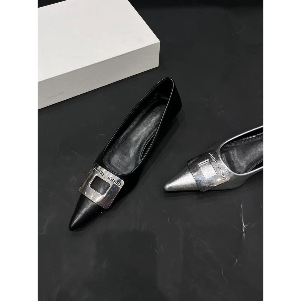 Giày Cao Gót Mũi Nhọn Khóa Kim Loại Kiểu Mới Mùa Thu 2023 Cho Nữ