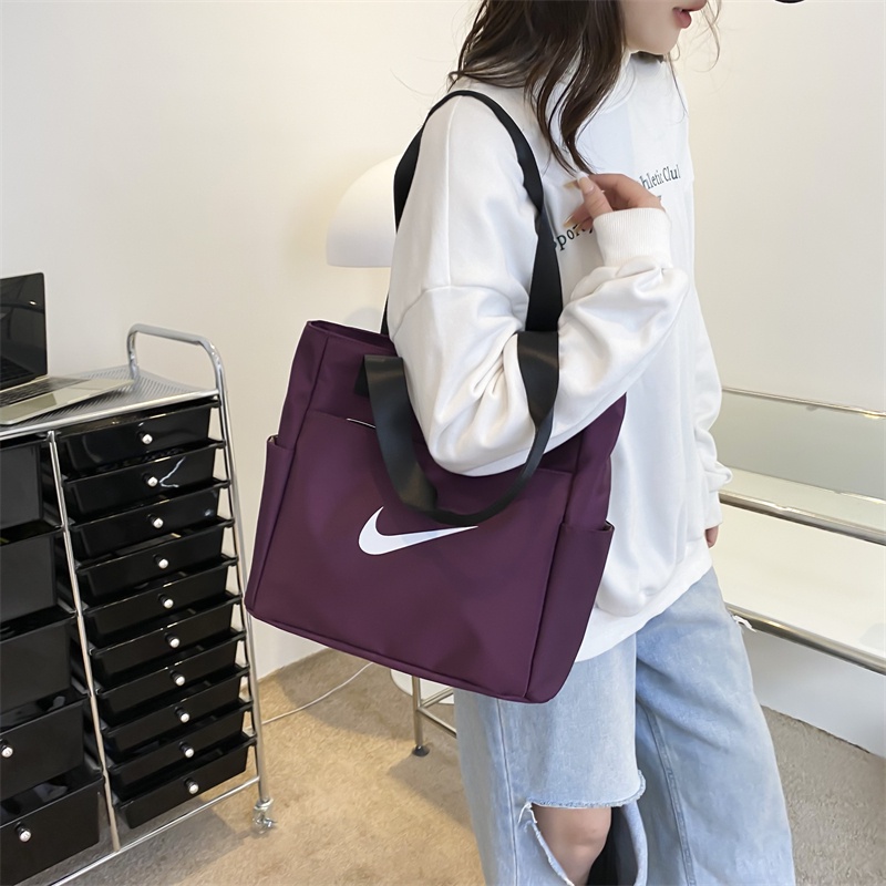 Túi Đeo Chéo nika Chất Lượng Cao Phong Cách Thể Thao Thời Trang Cho Nữ kz3475